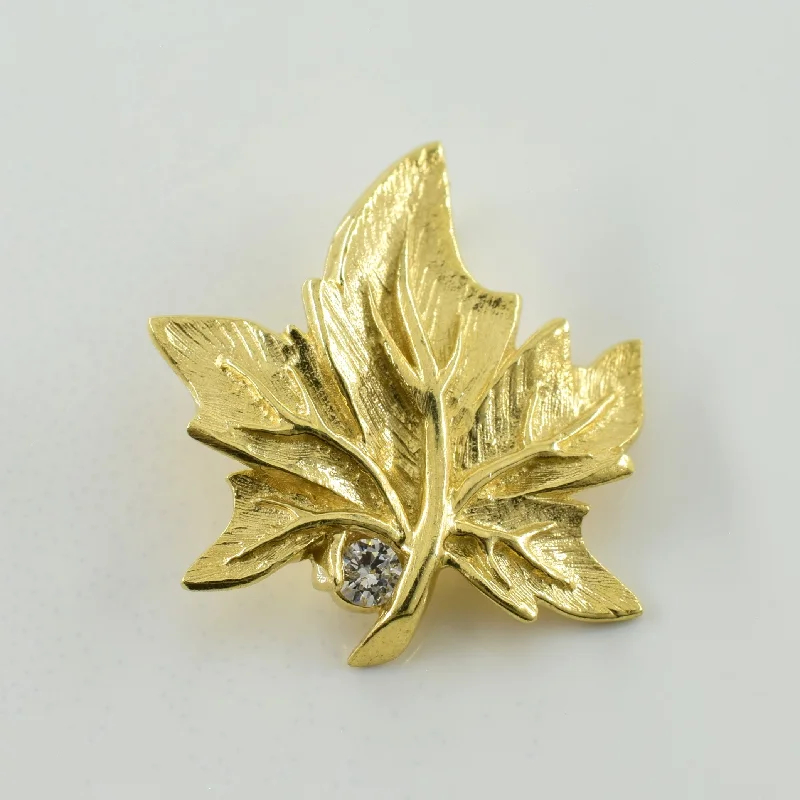 Diamond Maple Leaf Pendant | 0.05ct |