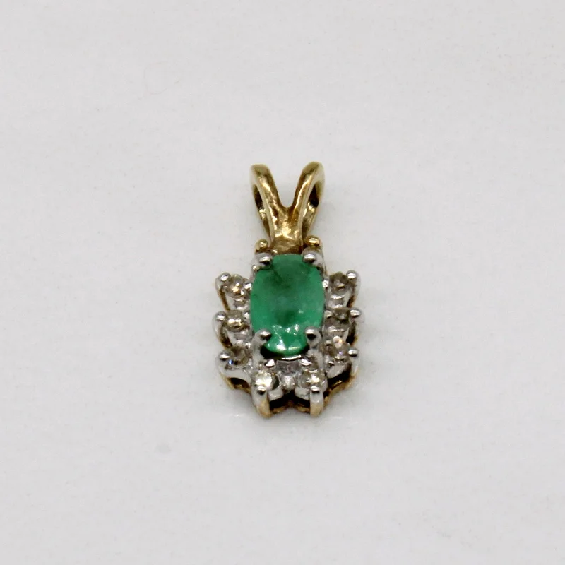 Emerald & Diamond Pendant | 0.14ct, 0.03ctw |