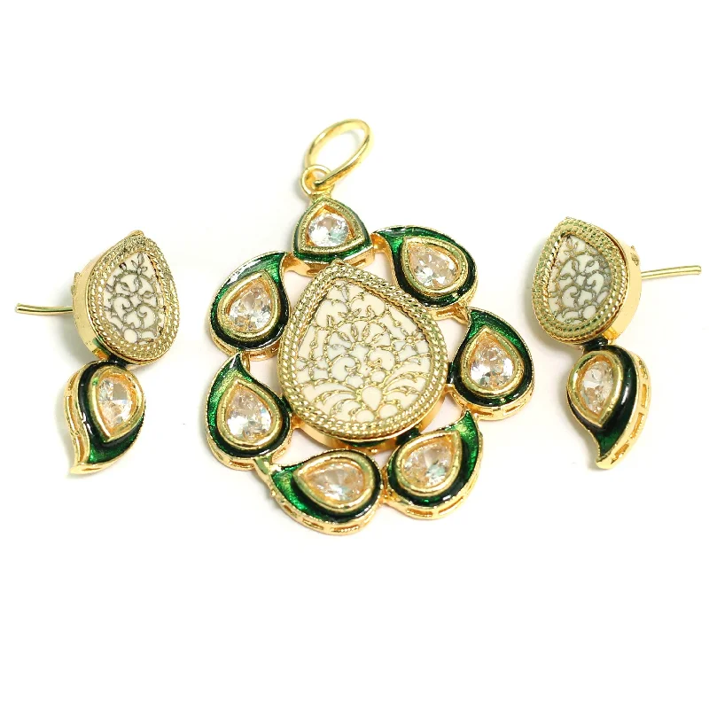 handcrafted filigree ring silver Kundan Thewa Pendant With Earring Set