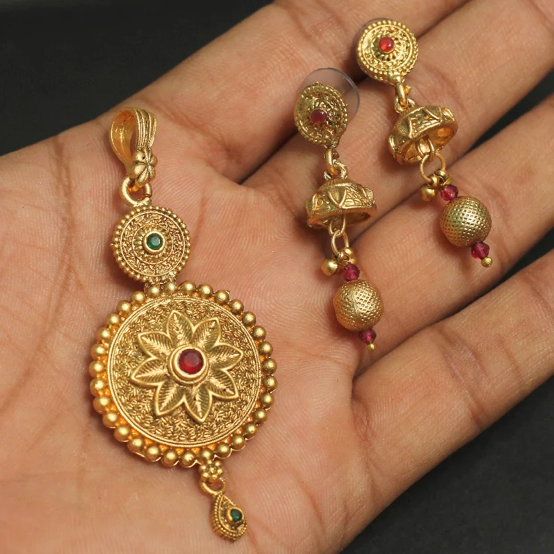 men’s black diamond cufflinks Matte Finish Kundan Pendant With Earring Set