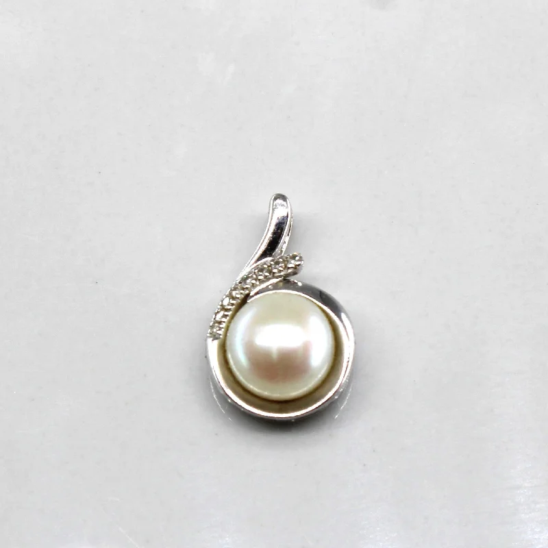 Pearl & Diamond Pendant | 0.02ctw |