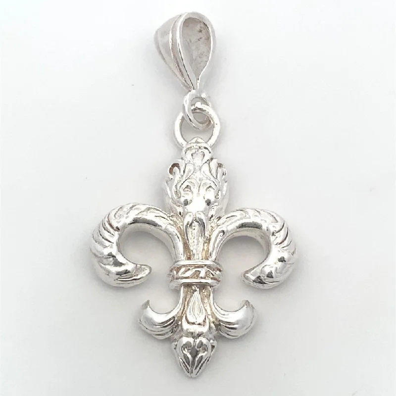 gold heart-shaped pendant necklace Roman Fleur-de-Lis  925 Sterling Silver Pendant