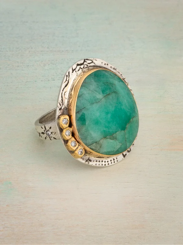 Emerald Wonder Ring