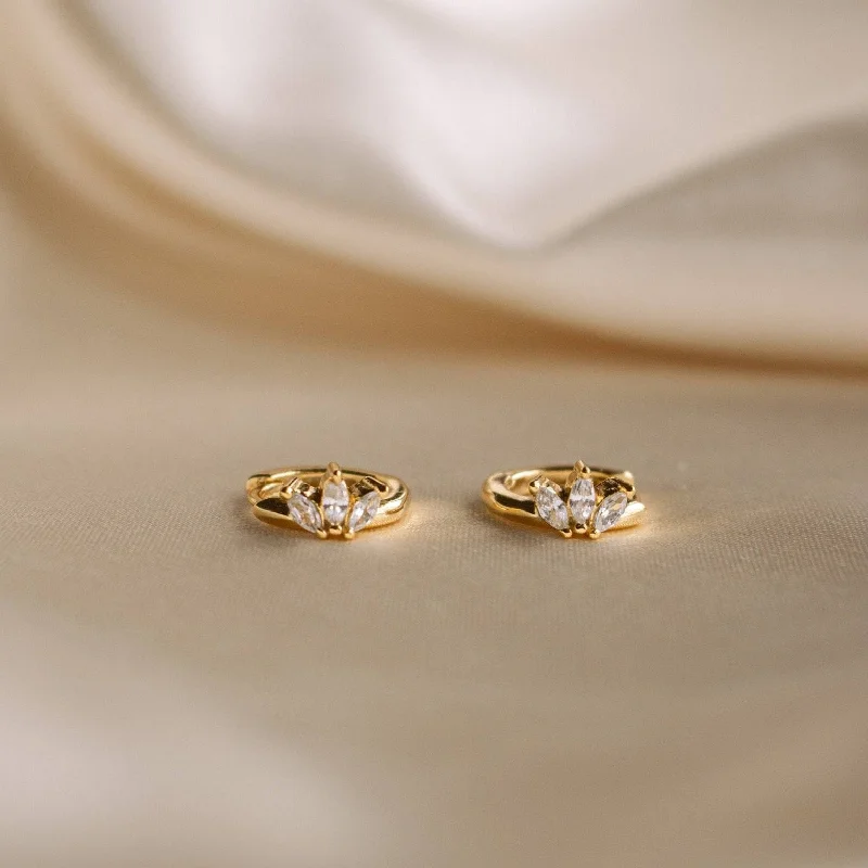 silver dragon claw ring Giana Marquise Huggies