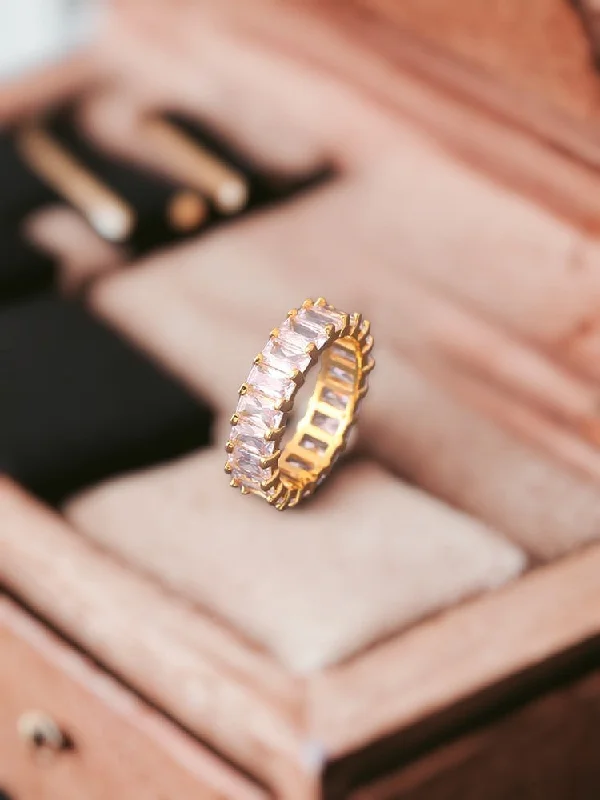 Golden Keily Zirconia Ring