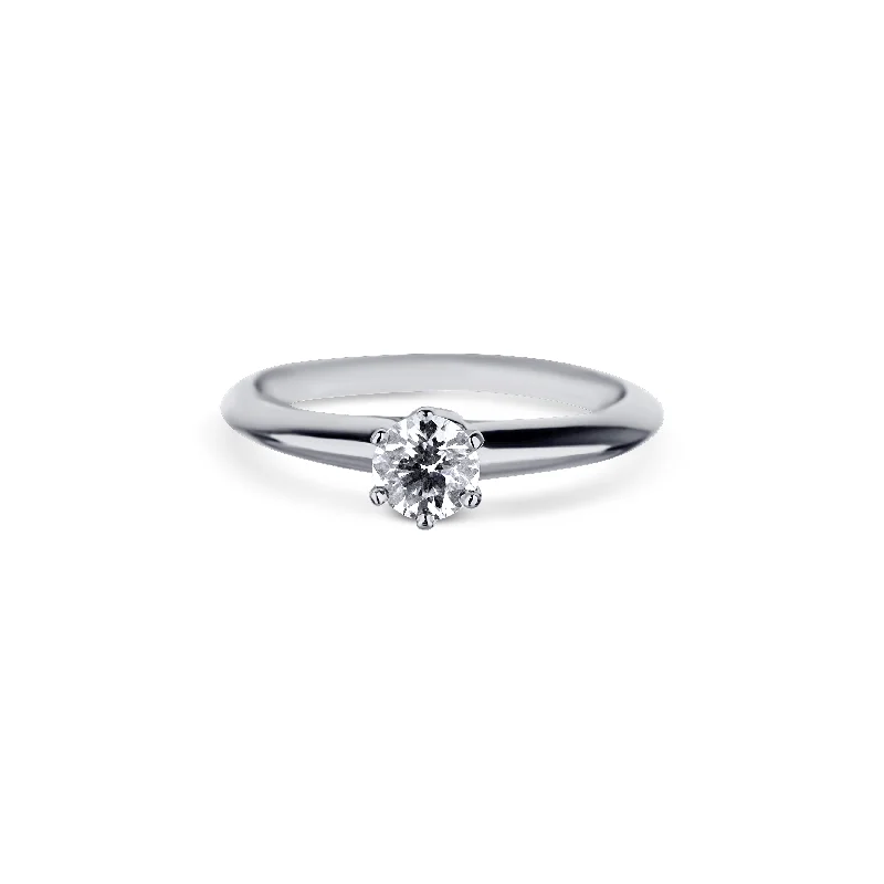 delicate gold band ring Platinum Tiffany & Co. Diamond Engagement Ring .25 E/Vs1 Size 3.5 delicate gold band ring Platinum Tiffany & Co. Diamond Engagement Ring .25 E/Vs1 Size 3.5