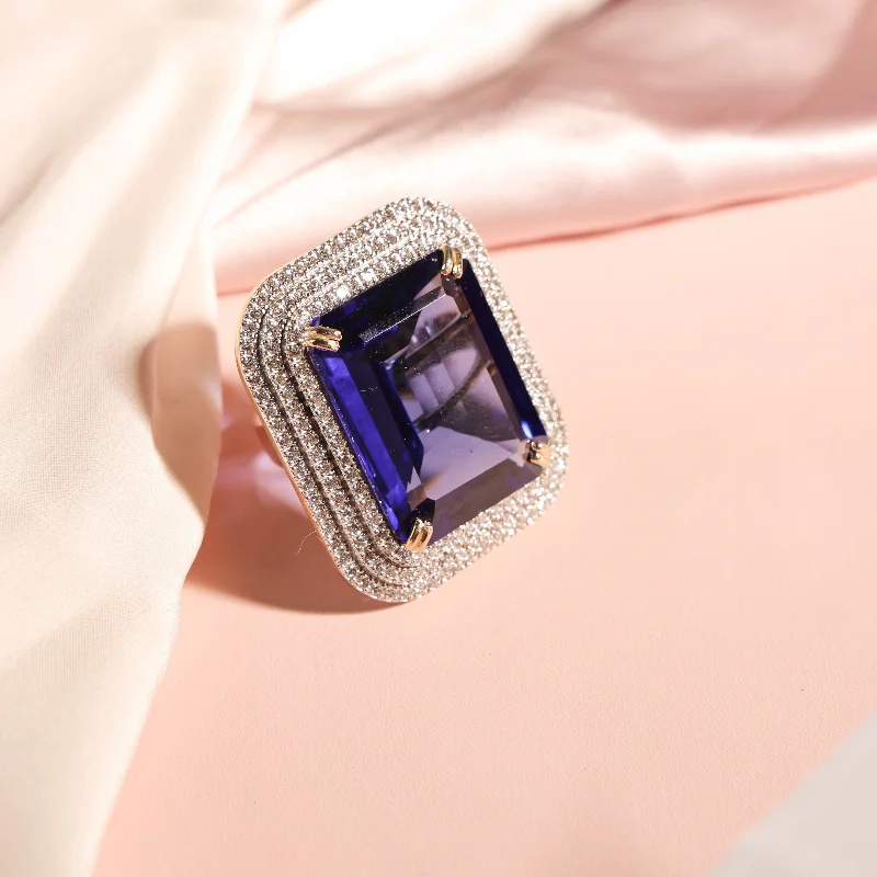 round cut diamond engagement ring Diamond Ring