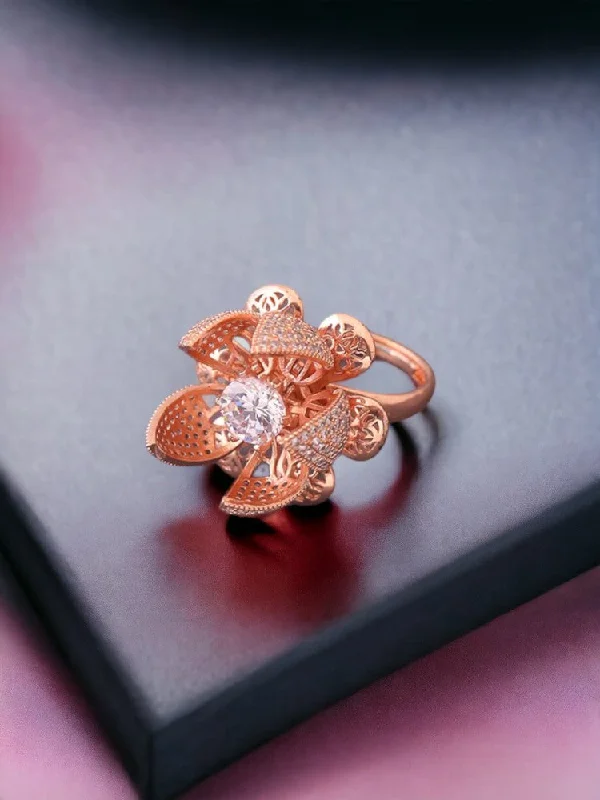 Rose Gold Amrita Zirconia Ring