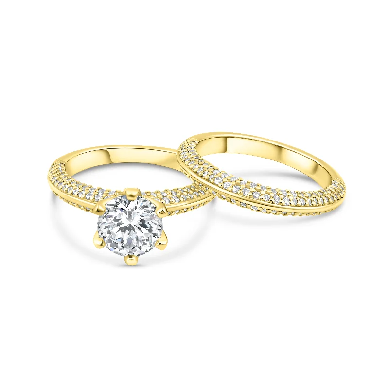 classic diamond solitaire earrings The Elizabeth - Gold