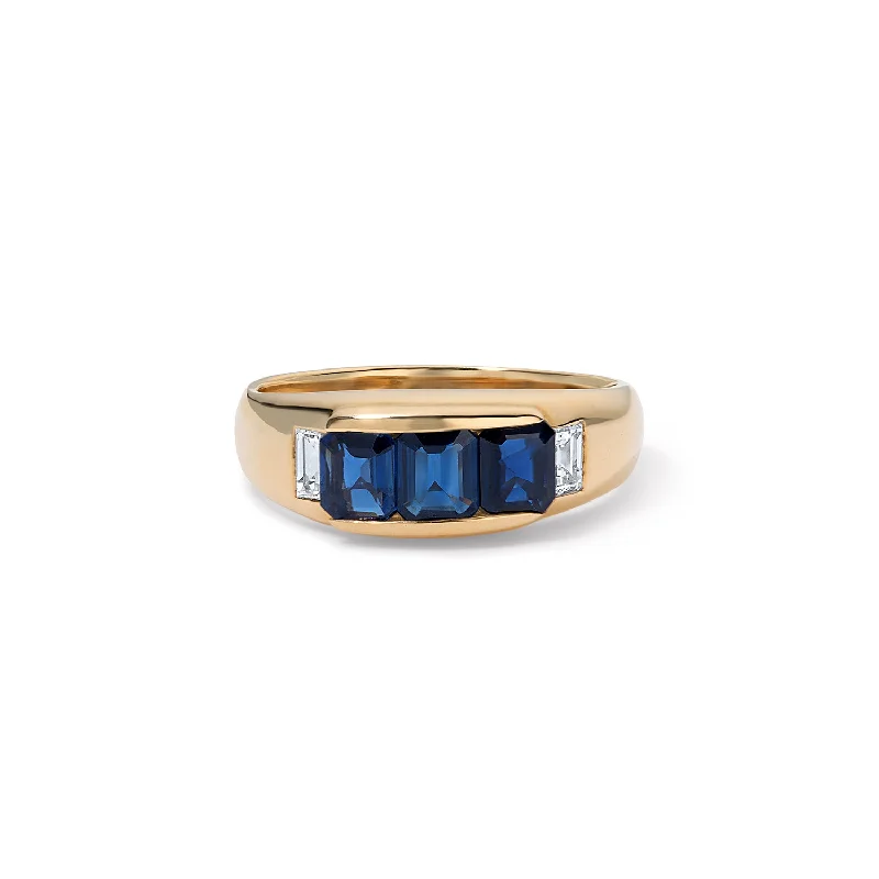 Vintage Blue Sapphire and Diamond Ring