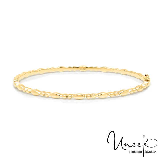 BANGLE BRACELET