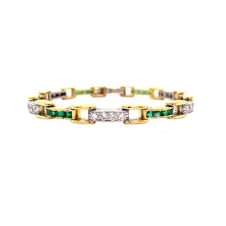 EMERALD AND DIAMOND TENNIS BRACELET