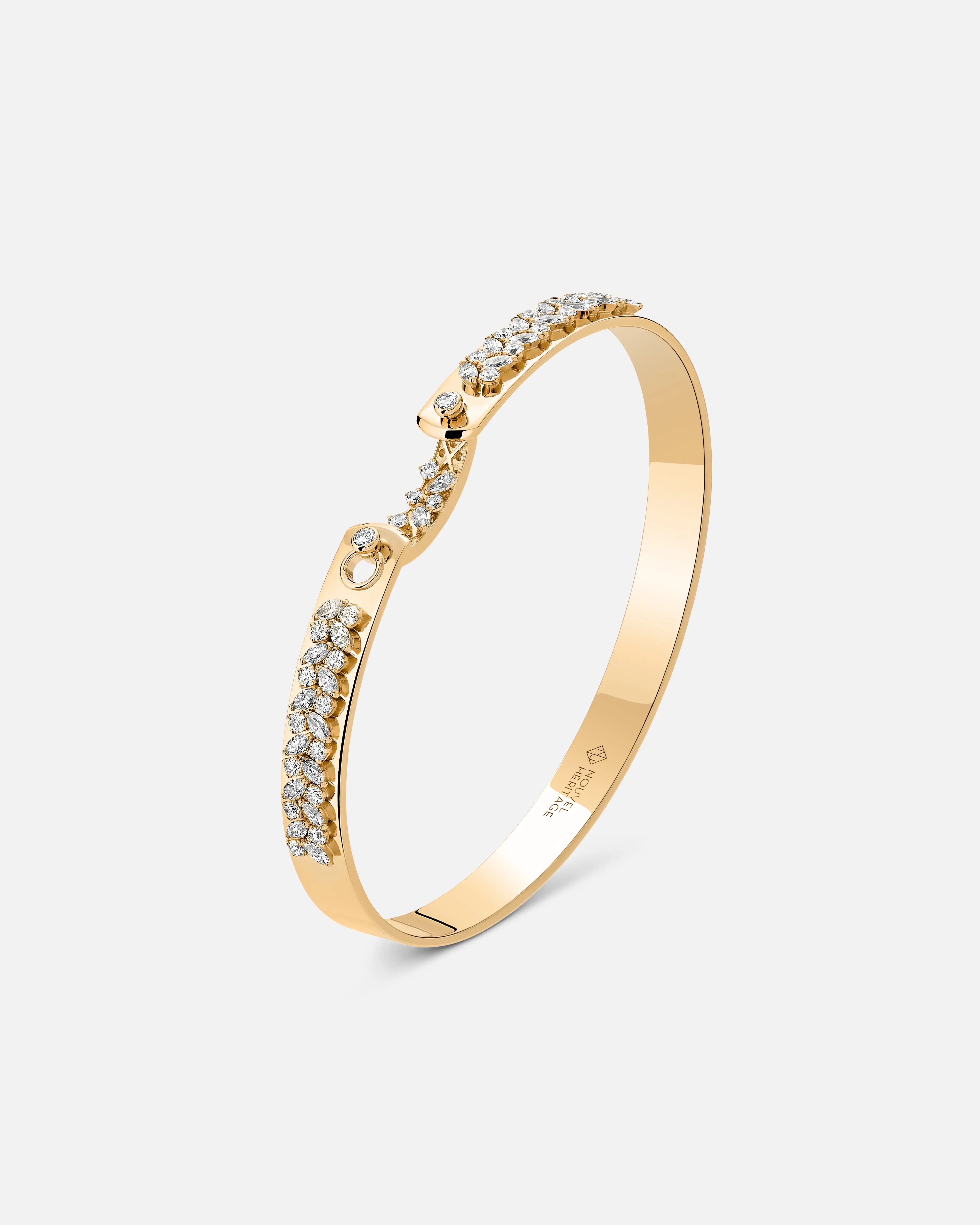 Soirée Mood Bangle in Yellow Gold