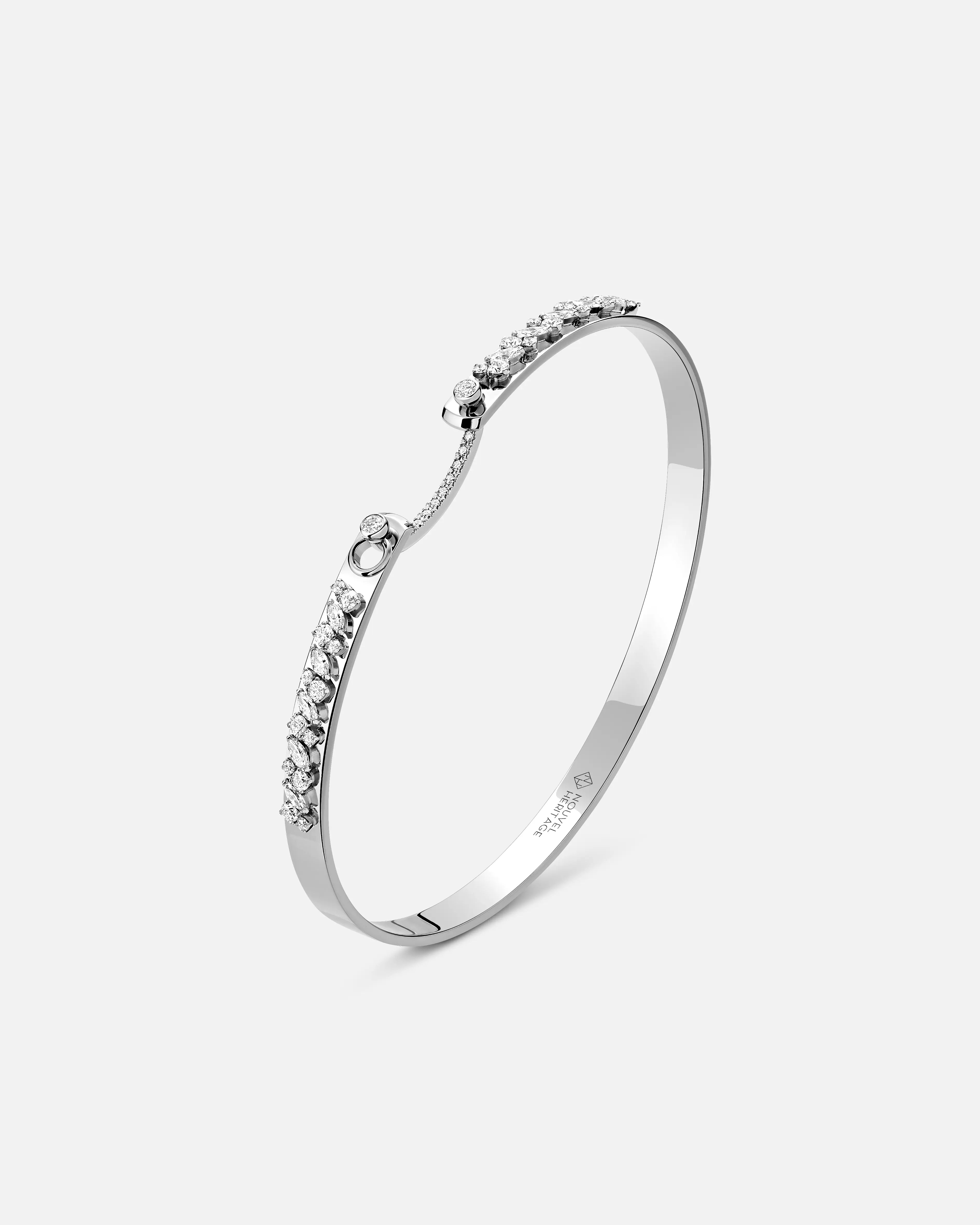 Under the Stars Mood Bangle in White Gold