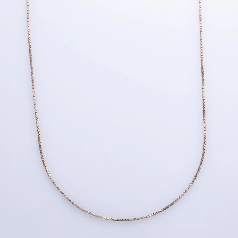 vintage-inspired moonstone necklace 10k Yellow Gold Box Chain | 19" |