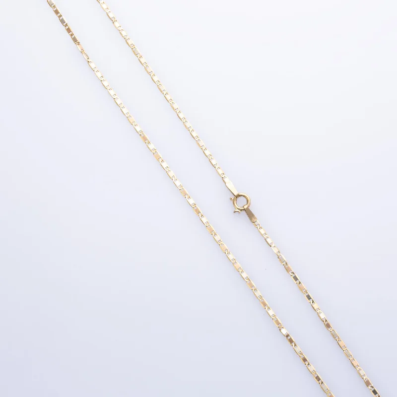 bezel set engagement ring modern 18k Yellow Gold Anchor Chain | 17" |