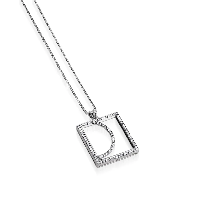 adjustable gemstone choker Essence Iconic Square Diamond Pendant