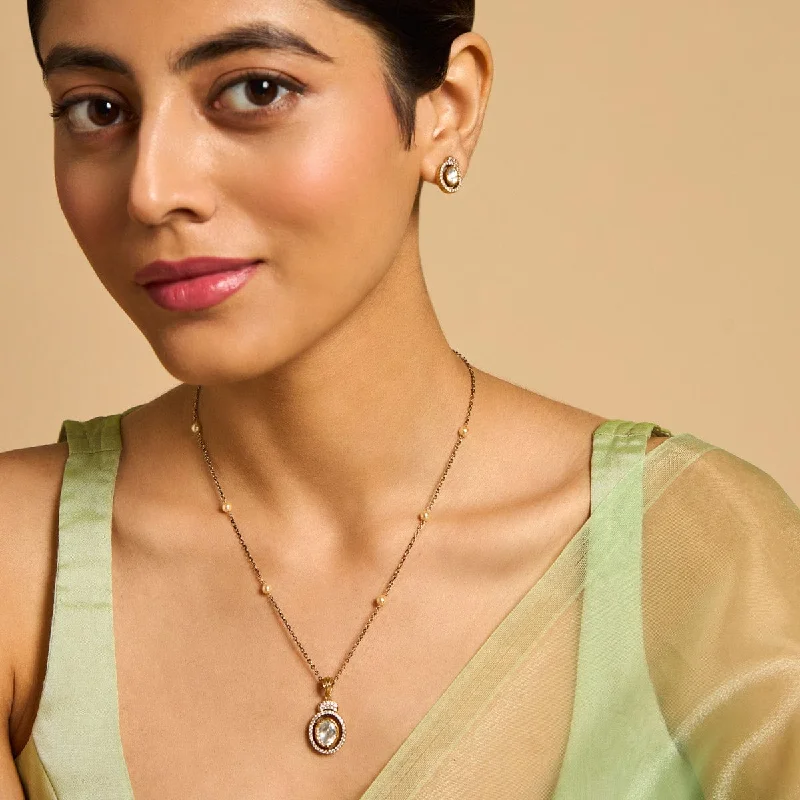 dainty pearl and diamond ring Kundan Necklace 173342