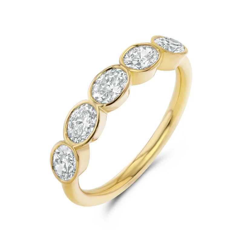 sapphire halo engagement ring DIAMOND OVAL BEZEL RING