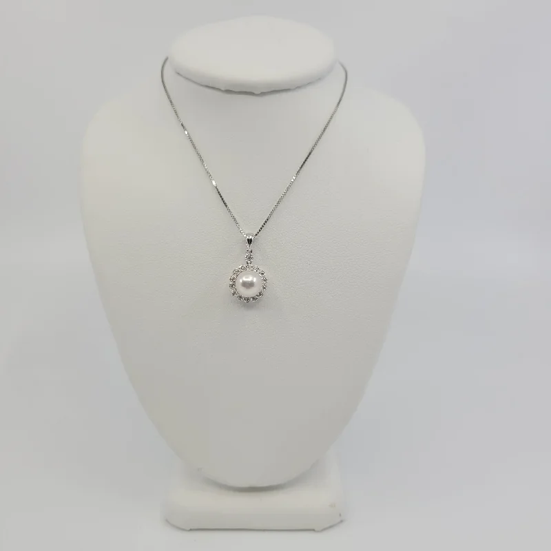 handcrafted crystal quartz ring Pearl and Diamond Necklace