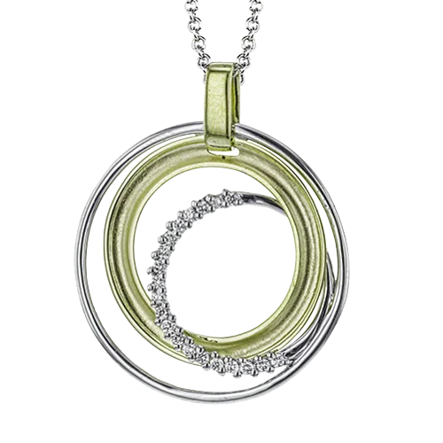 black pearl earrings classic Pendant in 18k Gold with Diamonds