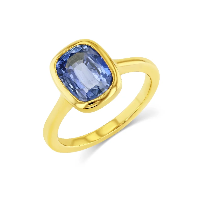 SAPPHIRE BEZEL SET SOLITAIRE RING