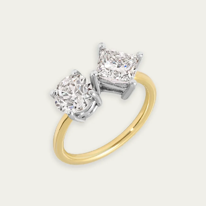 TOI ET MOI ROUND AND RADIANT DIAMOND RING